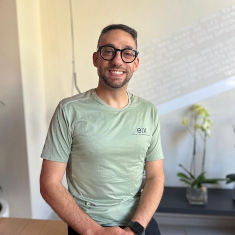 Victor Albert - eix | Centre Osteopatia